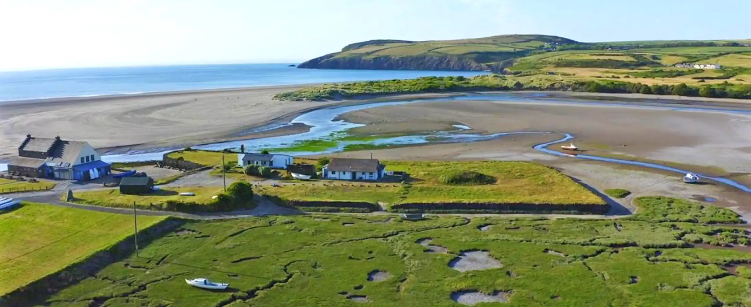 Gowrel holiday cottage on Parrog Bach, Newport